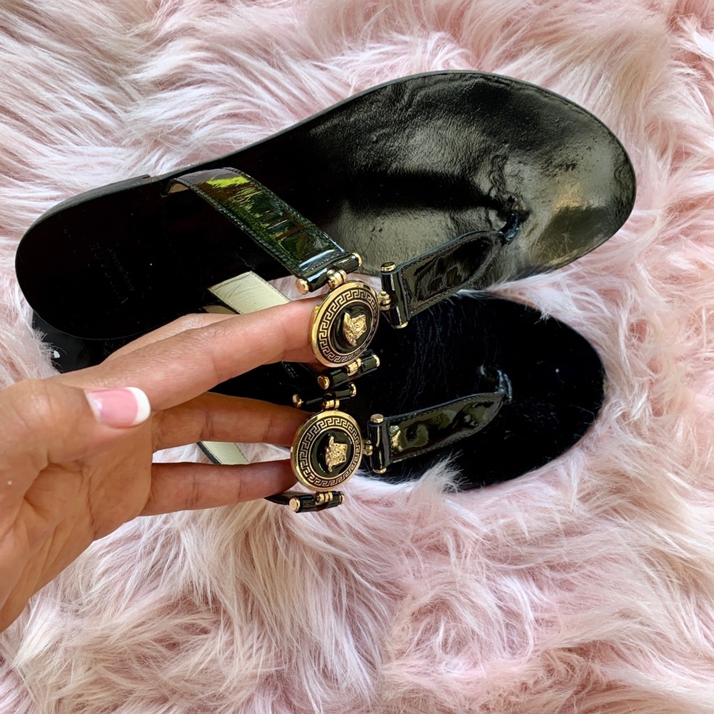 🎉SOLD 🎉Versace sandals